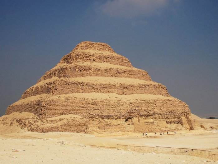 Piramida Tertua di Mesir Kembali Dibuka