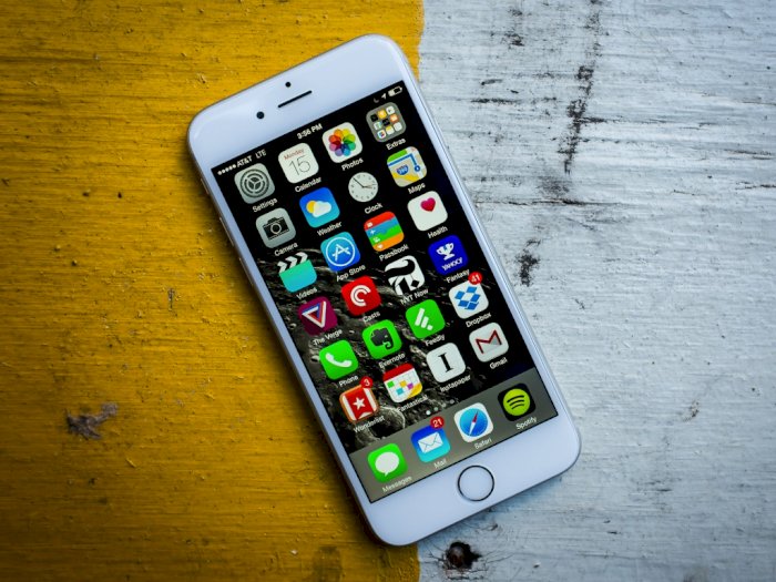 Apple Kemungkinan Besar Tunda Perilisan iPhone SE 2 Sebab Virus Corona