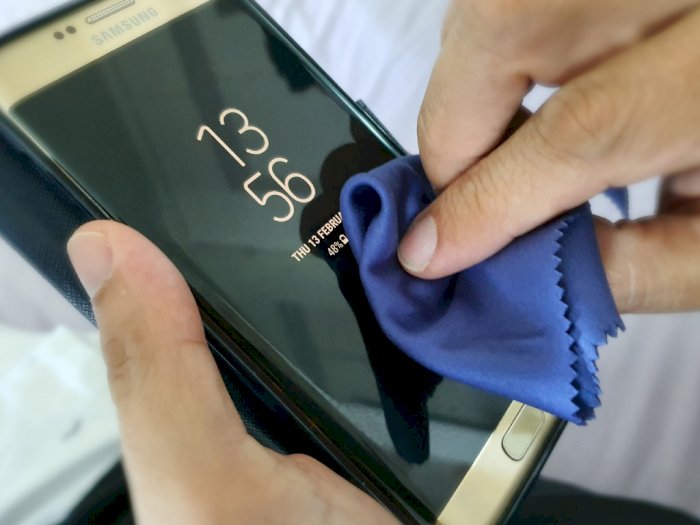 Samsung Hadirkan Layanan Bersih-bersih Gadget untuk Cegah Virus Corona