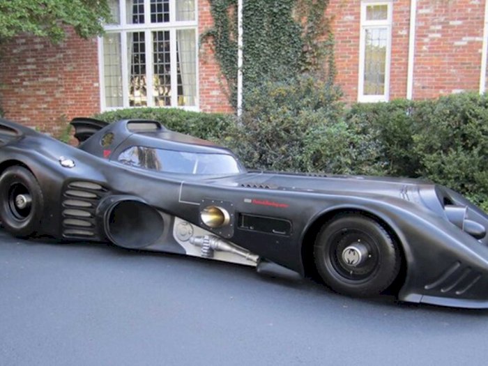Wih! Replika Batmobile 1989 Buatan Casey Putsch Ini akan Dijual