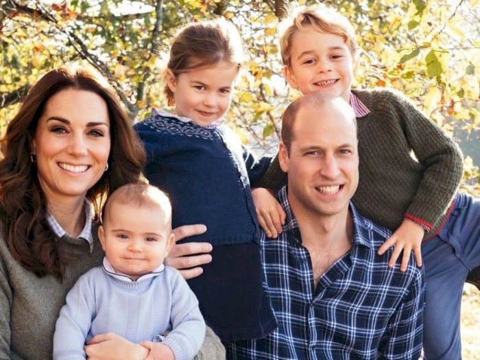 Ternyata Kate Middleton Juga Suka Belanja Pakaian Bersama Anaknya
