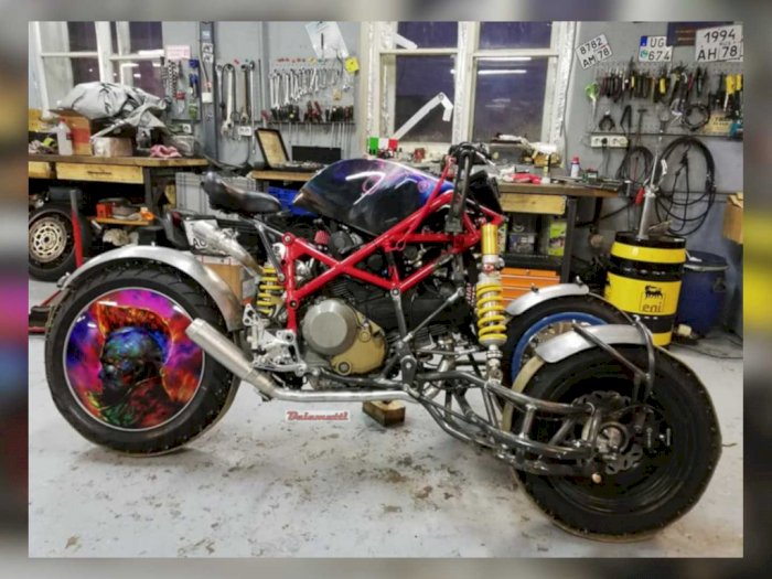 Ducati Hypermotard, Motor Penjelajah Medan Berat dan Padang Salju