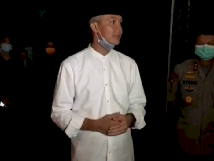 Gubernur Jateng Ganjar Pranowo Berharap Warga Mendoakan Ibunda Jokowi dari Rumah