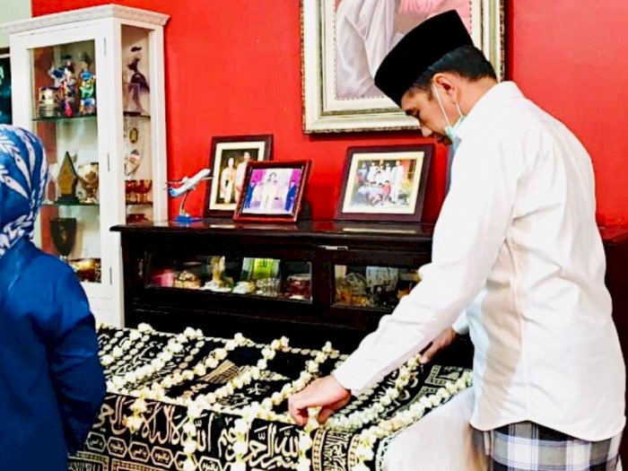 FOTO: Suasana Rumah Duka Ibunda Presiden Jokowi