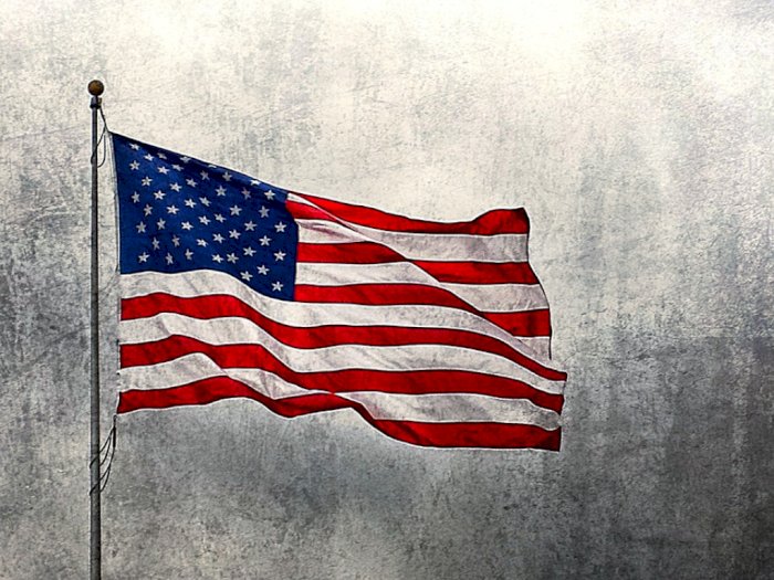 Bendera Amerika yang Berkali-Kali Alami Perubahan Desain 