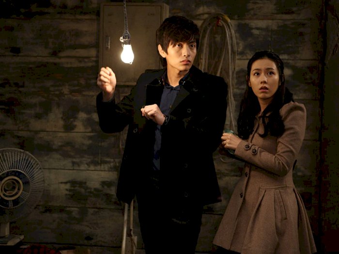 Sinopsis dan Trailer Komedi Korea Son Ye Jin "Spellbound - 2011"