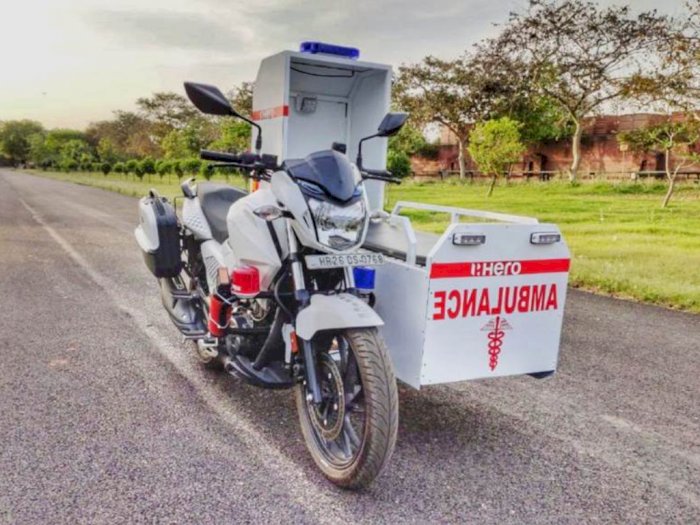 Unik, Motor Ini Disulap Jadi Ambulans untuk Angkut Pasien Corona