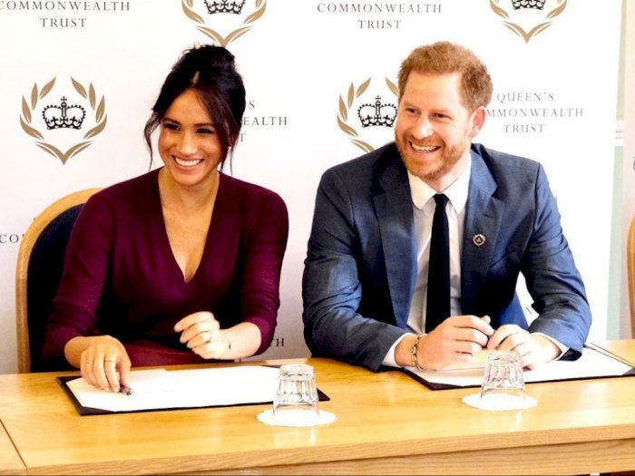 Pangeran Harry dan Meghan Markle Beri Donasi untuk Tangani Corona