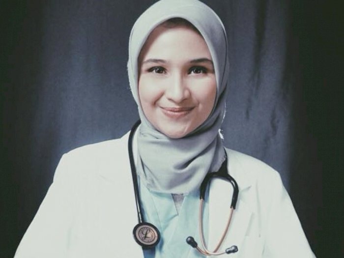 Beralih Profesi, Bintang FTV Sarah Shahab Kini Jadi Dokter yang Menangani Pasien Corona