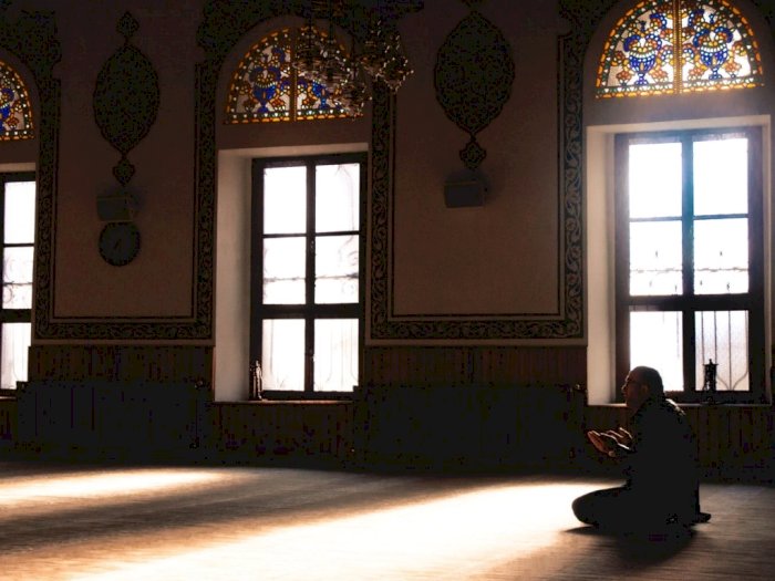 7 Waktu Mustajab Berdoa di Bulan Ramadan, Menurut Alquran dan Hadits