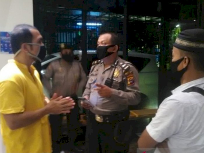 Detik-detik Polisi Bubarkan Acara Ulang Tahun di Deli  Hotel Medan