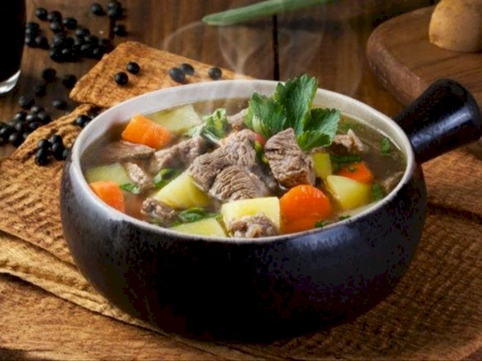 Sop Daging Sapi, Menu Praktis untuk Buka Puasa Hari Ini | Indozone.id