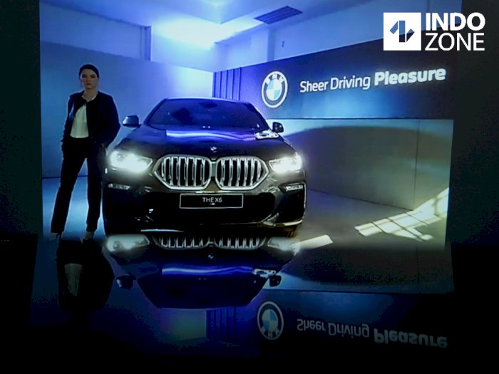 FOTO: BMW Indonesia Luncurkan The New X6 Secara Virtual 