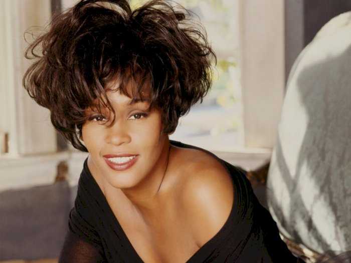 Kumpulan Quotes dan Kata Bijak Whitney Houston Paling Dikenang