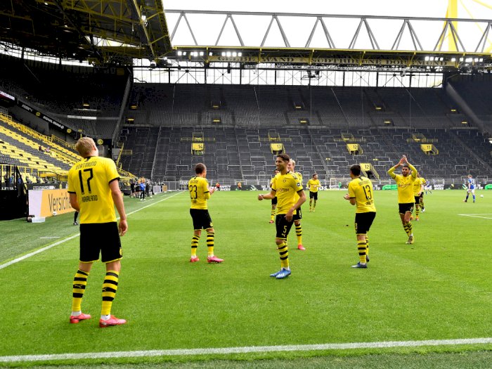 FOTO: Suasana Pertandingan Dortmund vs Schalke 04 di Tengah Pandemi 