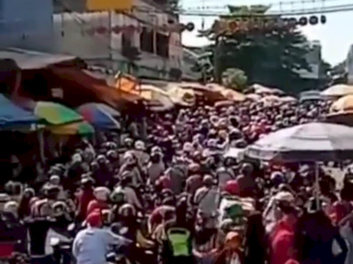 Bima Arya Ungkap Kerumunan di Pasar Anyar Bogor, Ternyata Banyak Warga Penerima Bansos