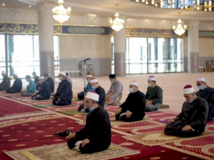 Sholat Idul Fitri Boleh Dilaksanakan di Mesjid dan Lapangan, Asalkan...