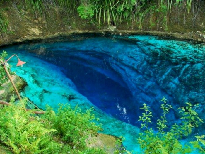 Misteri Munculnya Sungai Hinatuan Enchanted di Filipina