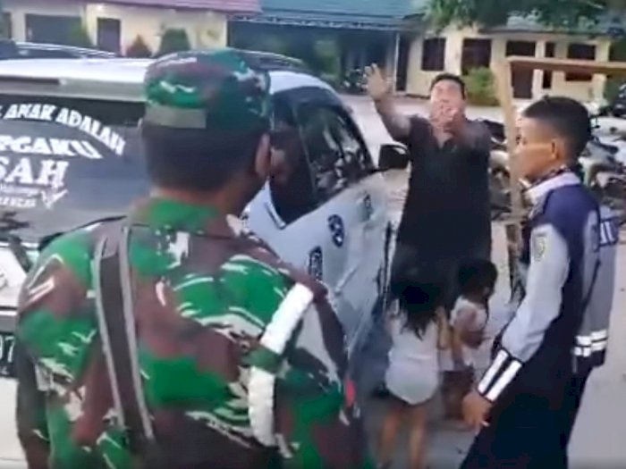 Tak Mampu Beli Susu, Viral Video Bapak di Palangkaraya Serahkan Anaknya ke Petugas PSBB 