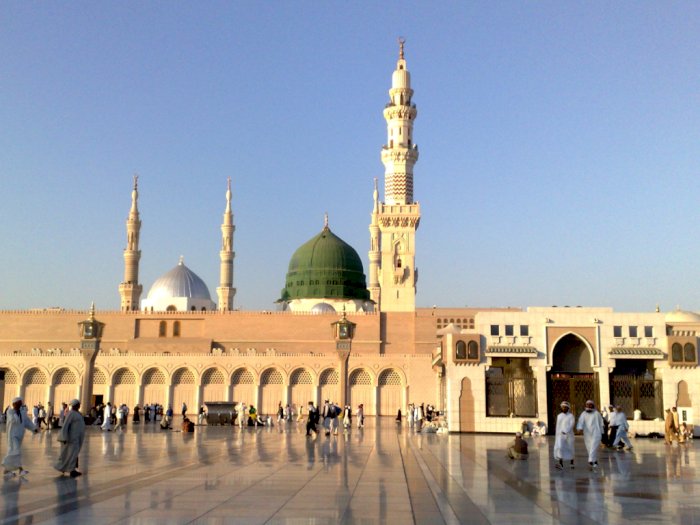 Masjid Nabawi di Madinah Akan Kembali Dibuka Besok