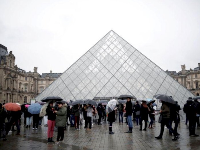 Prancis Bersiap Buka Pariwisata, Museum Louvre Segera Dibuka