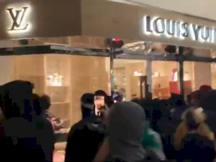 Kerusuhan di AS Makin Memanas, Toko Louis Vuitton Dijarah