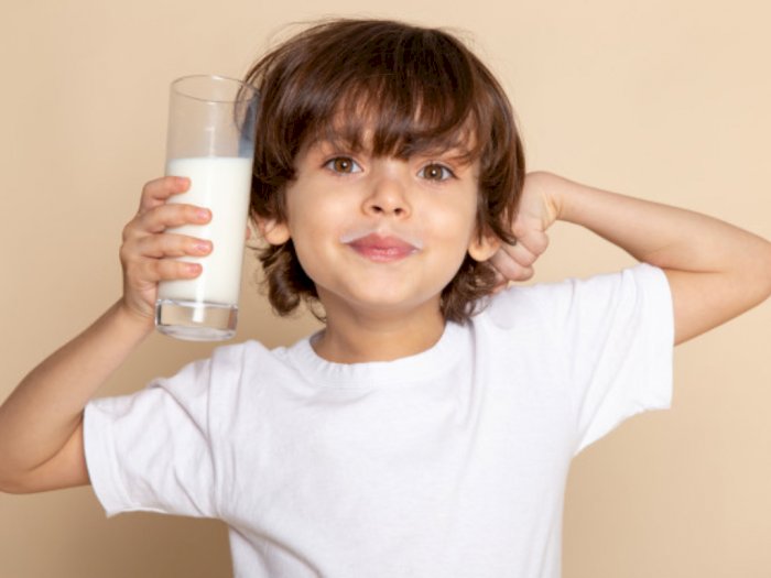 Benarkah Konsumsi Susu Bisa Menambah Tinggi Badan?