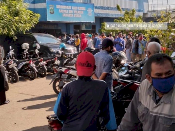 Viral Pelayanan SIM di Jakarta Ramai Pengunjung, Ini Kata Polisi
