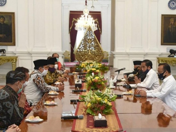 Haji 2020 Dibatalkan, Jokowi Kumpulkan 8 Tokoh Agama