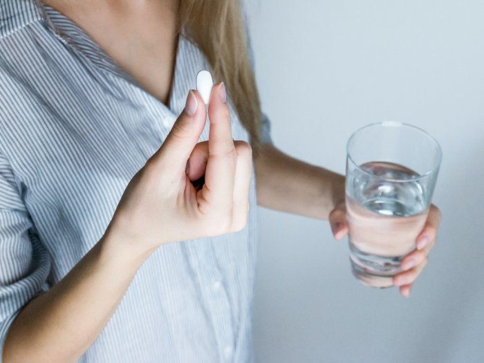 Menggunakan Aspirin Setiap Hari pada Orang Sehat Berisiko Pendarahan