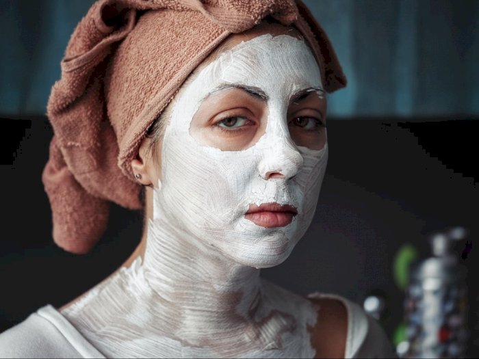 Kesalahan Pakai Masker Wajah Ini Bisa Bikin Kulit Jadi Bermasalah |  Indozone.id