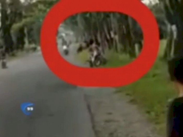 Video: Viral Detik-detik Joki Balap Motor Liar di Siantar Tabrak Pohon Hingga Tewas