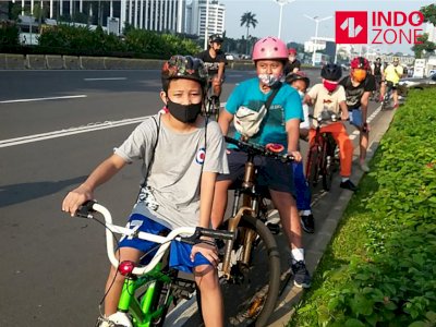 Bersepeda di Luar Jalur Didenda Rp100 Ribu Atau Kurungan 15 Hari