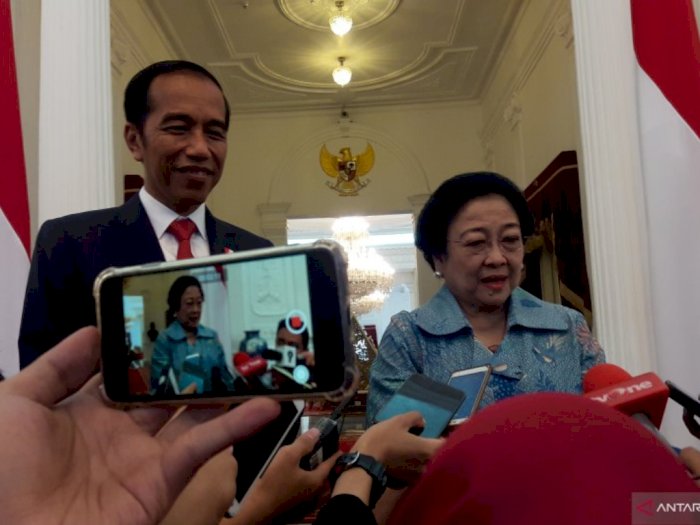 Di Tengah Ulang Tahun ke-59 Jokowi, Tagar #TangkapMegaBubarkanPDIP Jadi Trending, Ada Apa?