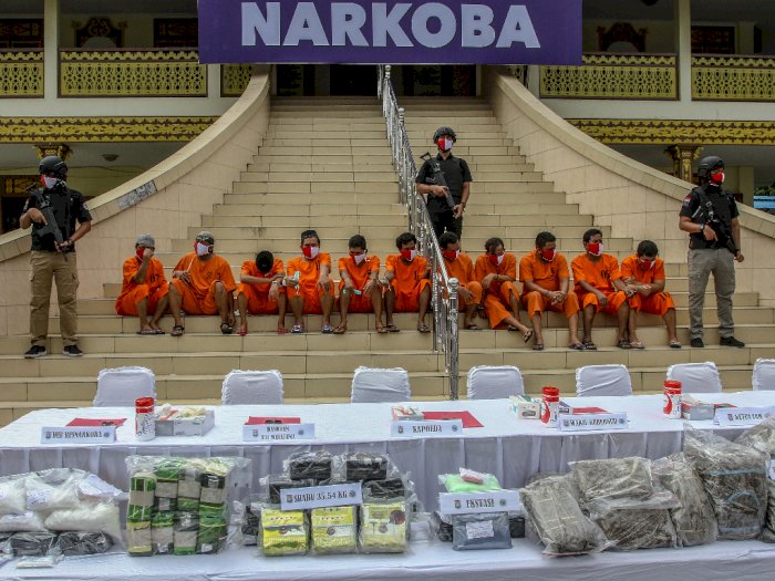Musnahkan Narkoba Bernilai Miliaran Rupiah, Kapolda Riau: Pemusnahan Ini Simbol Perlawanan