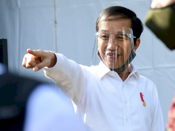 FOTO: Gaya Presiden Jokowi saat Kunjungan Kerja Pertama di Masa New Normal