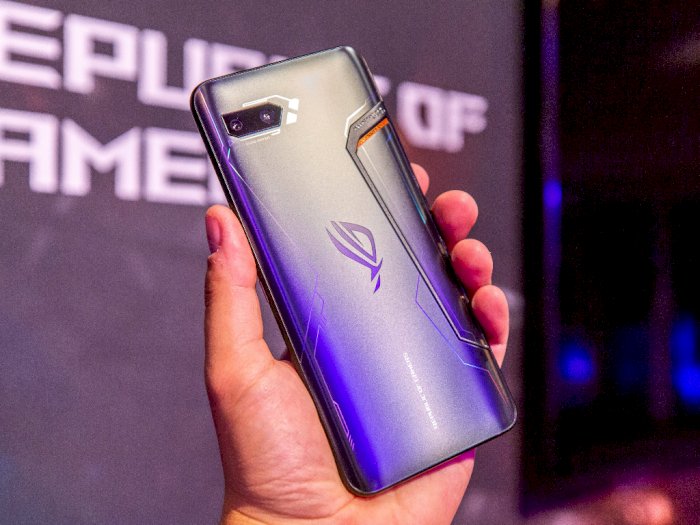 Asus Konfirmasi Smartphone ROG Phone 3 Bakal Dirilis Bulan Juli 2020!
