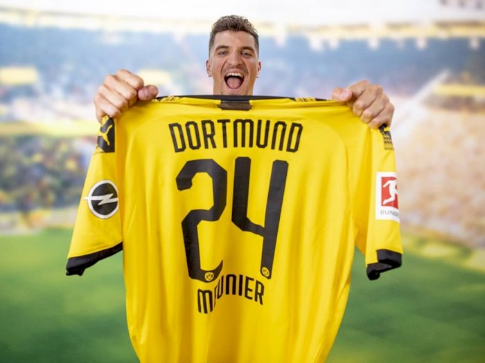 Thomas Meunier Resmi Gabung ke Borussia Dortmund