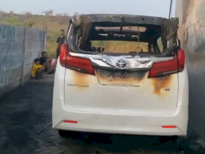 Ngelantur, Terduga Pelaku Pembakaran Mobil Via Vallen Pura-Pura Gila