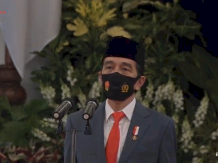 Pimpin Upacara HUT ke-74 Bhayangkara, Jokowi: Terima Kasih atas Pengabdian Polri