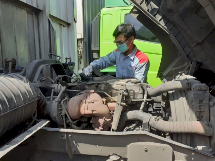 Mekanik Truk Indonesia Ukir Prestasi di Jepang