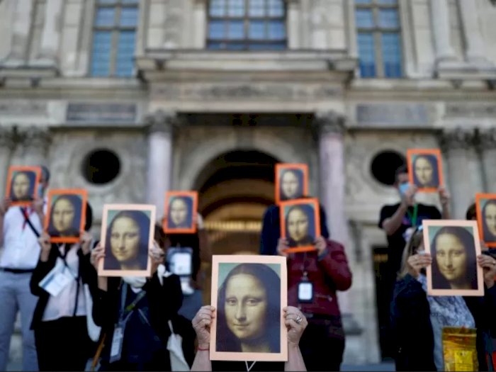 Di Paris, Puluhan Pemandu Wisata Unjuk Rasa Pakai Foto Mona Lisa