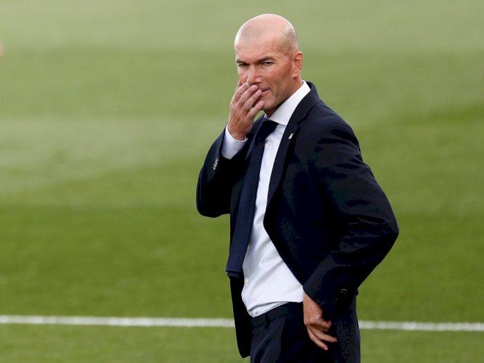 Sementara Cuma Punya 3 Bek, Apa Taktik Zidane Rancang Skuad Madrid?