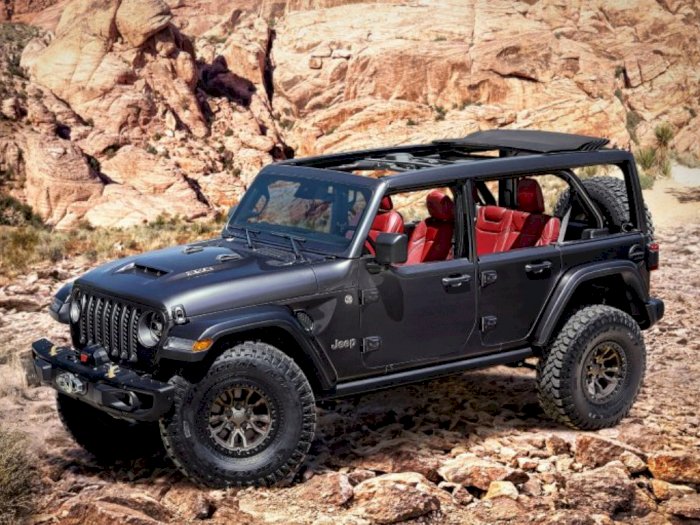 Jeep Wrangler V8 Siap Tantang Ford Bronco