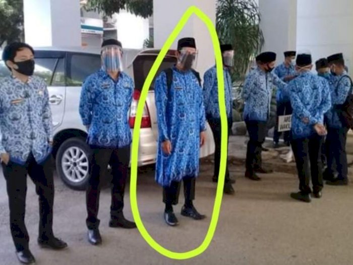 Viral PNS Pakai Baju Korpri Bergaya Gamis dan Celana Cingkrang ala Arab, Kepala BKN Berang