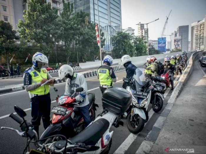 Polisi Asahan Akan Tilang Kendaraan yang Lawan Arus Jalan