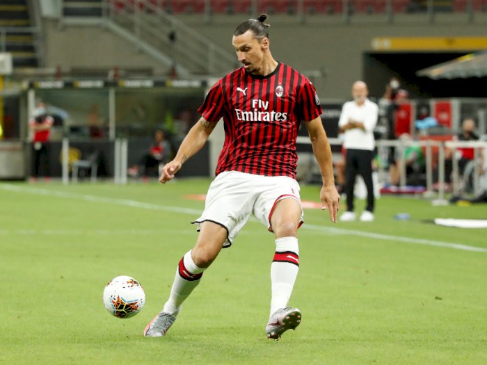 Menolak Tua, Zlatan Ibrahimovic Ukir Rekor Gol untuk Duo Milan