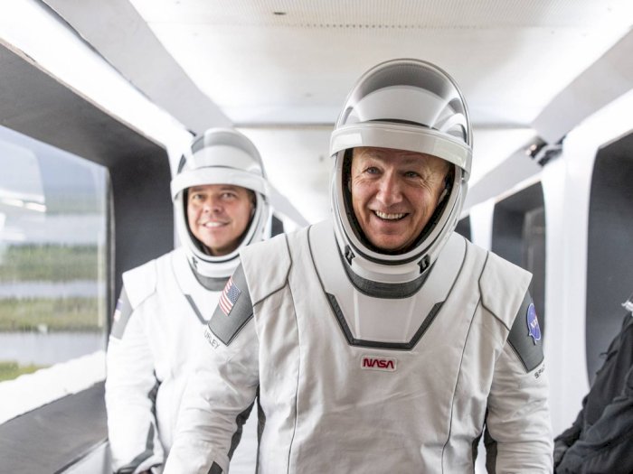 Kapsul Crew Dragon Milik SpaceX Bakal Bawa Pulang Bob dan Doug ke Bumi