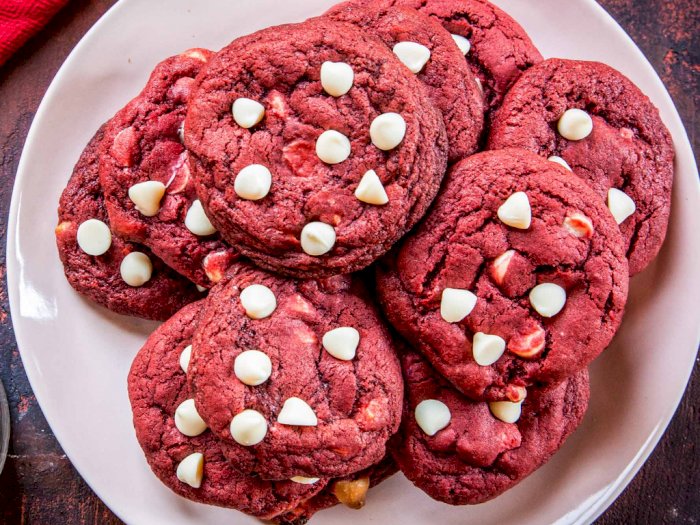 Ide Baking Akhir Pekan, Bikin Red Velvet Cookies Aja!