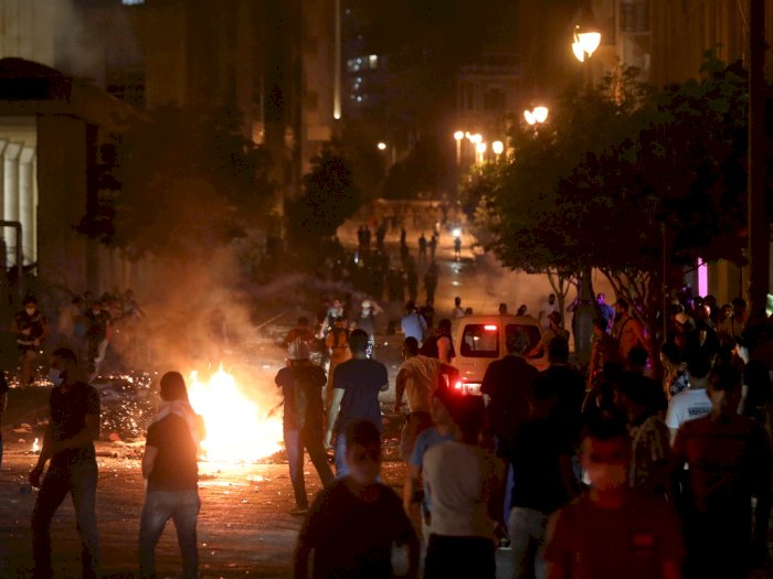 Ledakan di Beirut Dinilai Menambah Beban, Warga Lebanon Demo Tuntut Pemerintah Mundur